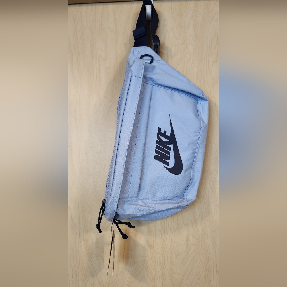 Nike Tech Hip Pack Crossbody BA5751-479